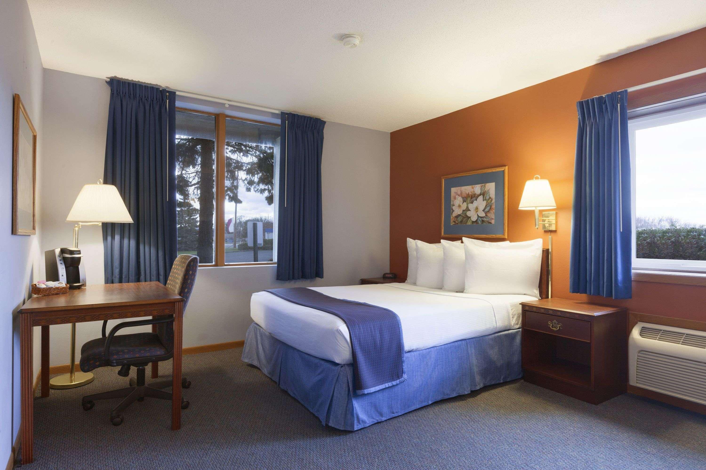 Travelodge By Wyndham Motel Of St Cloud Saint Cloud Kültér fotó