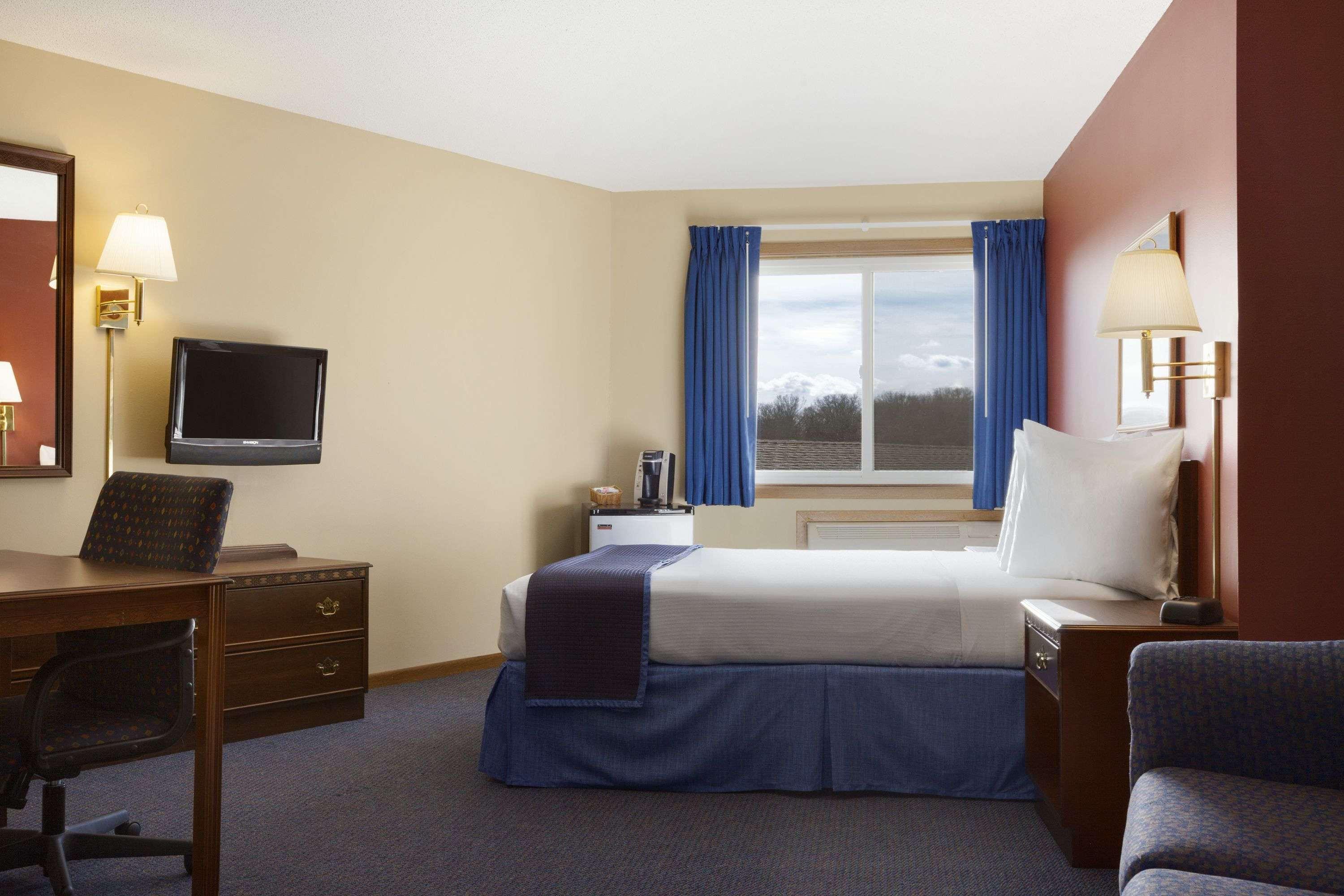 Travelodge By Wyndham Motel Of St Cloud Saint Cloud Kültér fotó